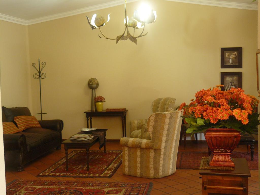 Villa Jana Guesthouse Pretoria Exterior photo