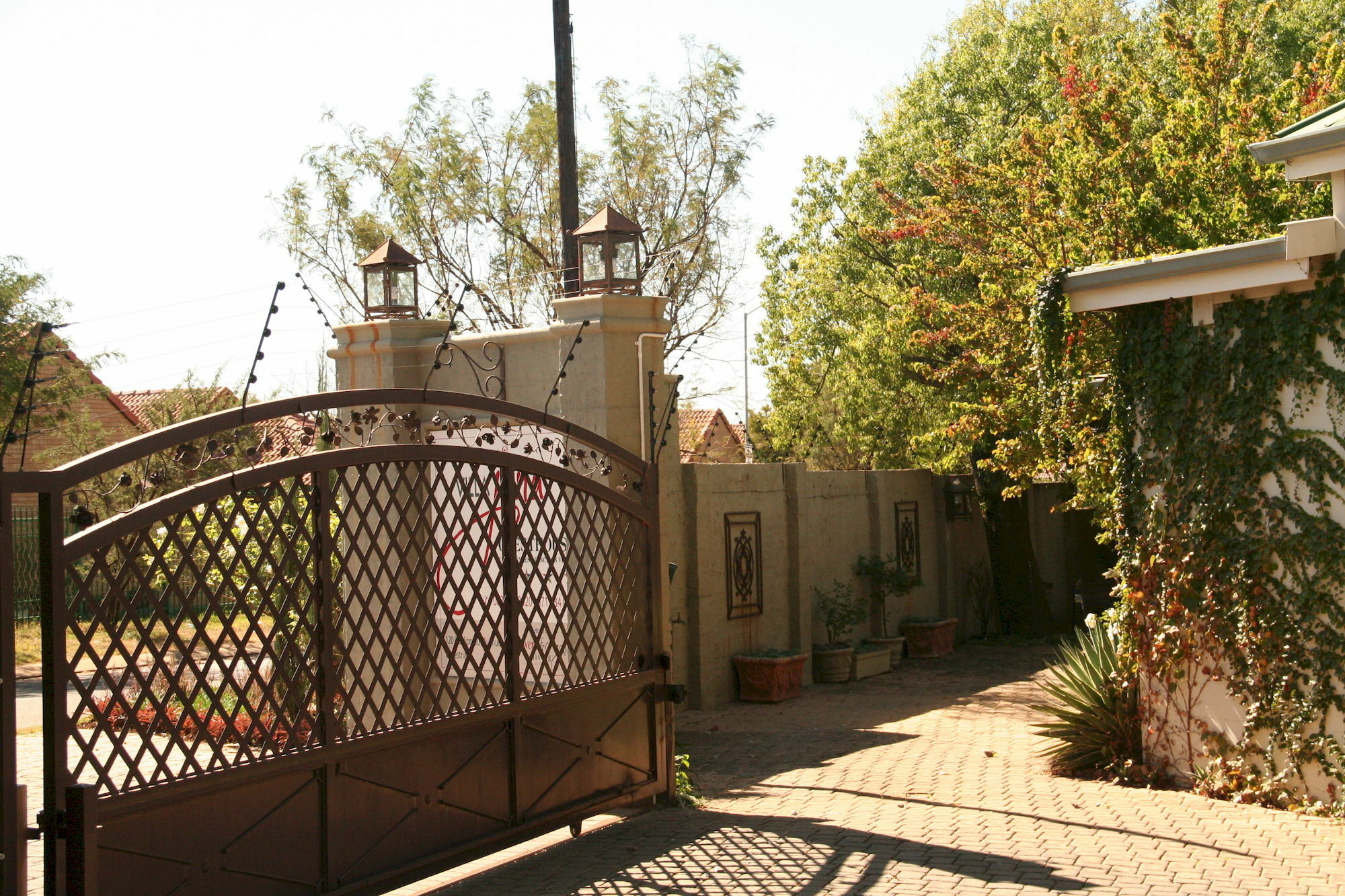 Villa Jana Guesthouse Pretoria Exterior photo